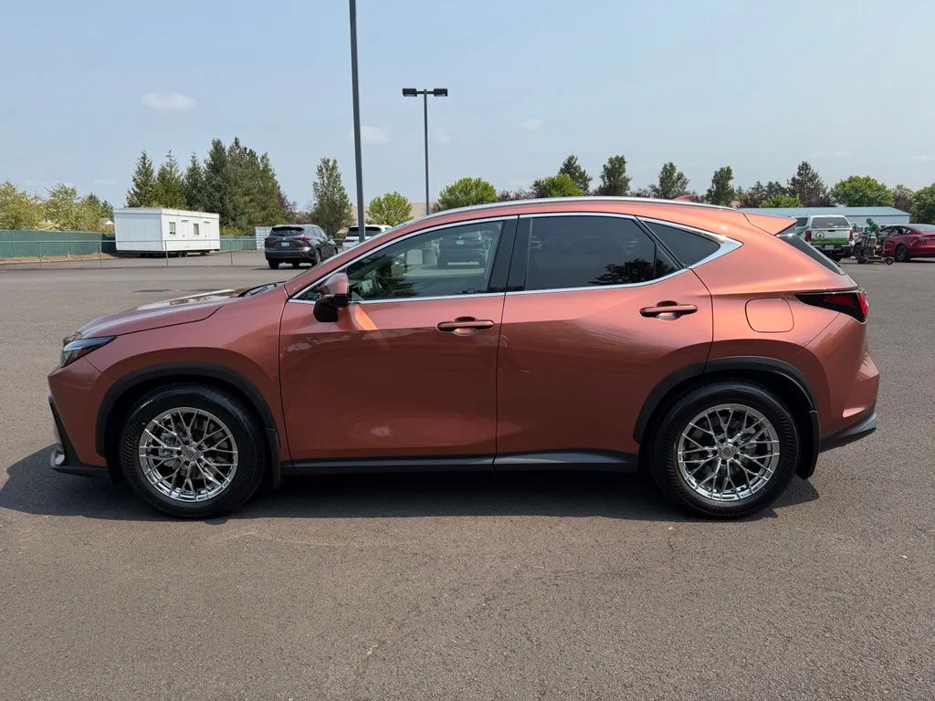 Used 2025 Copper Lexus 350 Premium image 5