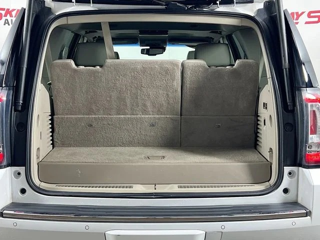 Used 2017 White GMC Denali image 29