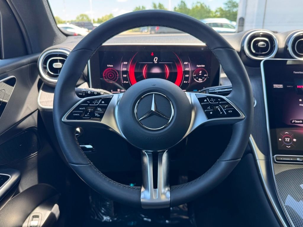 Used 2026 Black Mercedes-Benz GLC 300 image 14