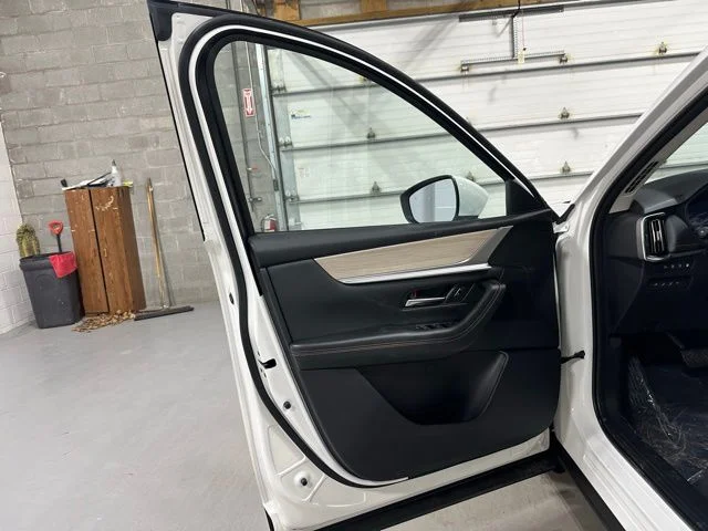 2026 Mazda CX-90 Preferred Package - Photo 11