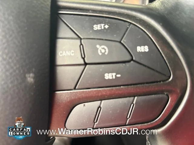 Used 2023 Black Dodge SXT image 13