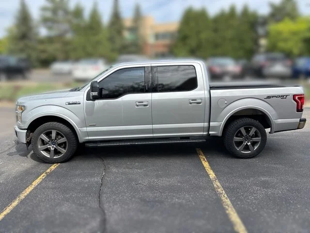 Used 2017 Ingot Silver Ford XLT image 10