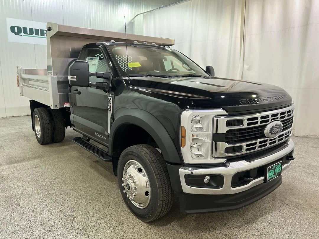 New 2026 Agate Black Metallic Ford F-550® XL image 1
