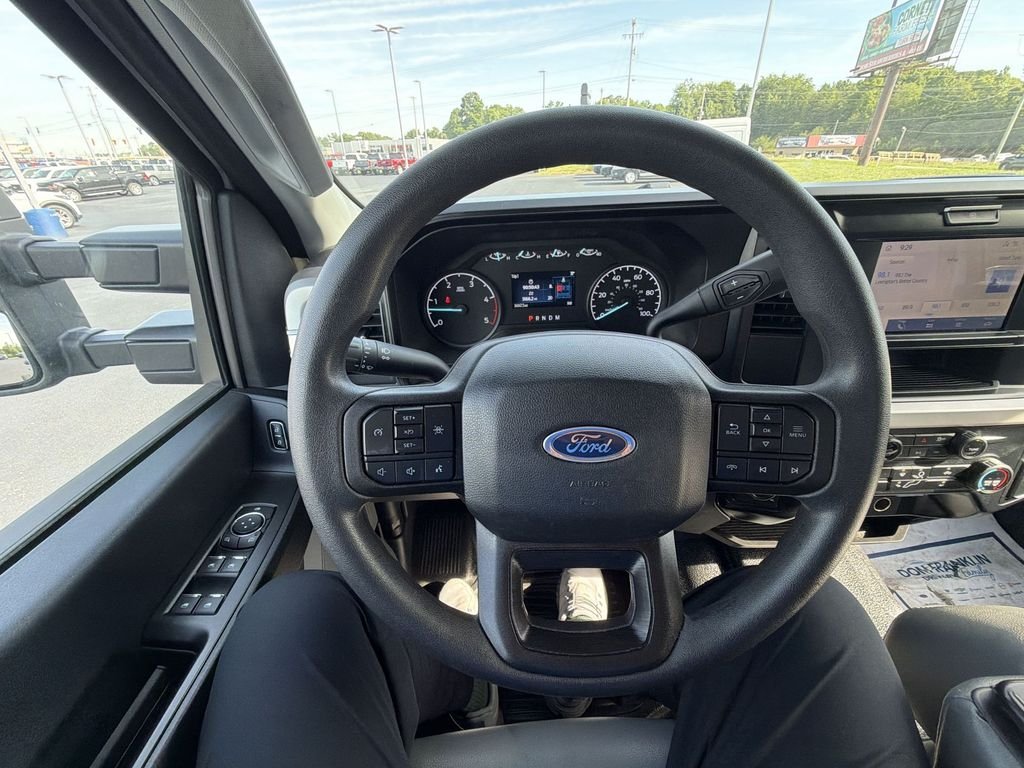 Used 2025 White Ford XL image 20