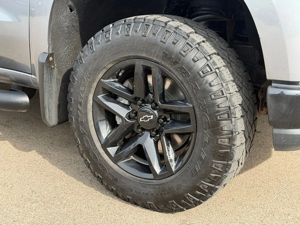 Used 2019 Gray Chevrolet Custom Trail Boss image 28