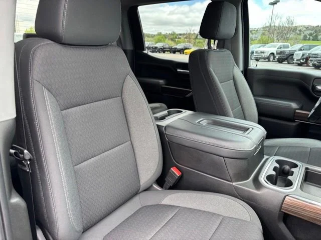 Used 2022 Silver Ice Metallic Chevrolet LT Trail Boss image 25