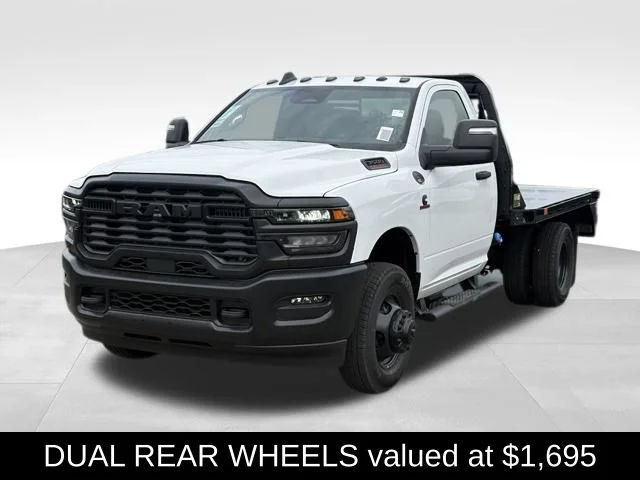 New 2026 Bright White Clear-Coat Exterior Paint RAM Tradesman image 5