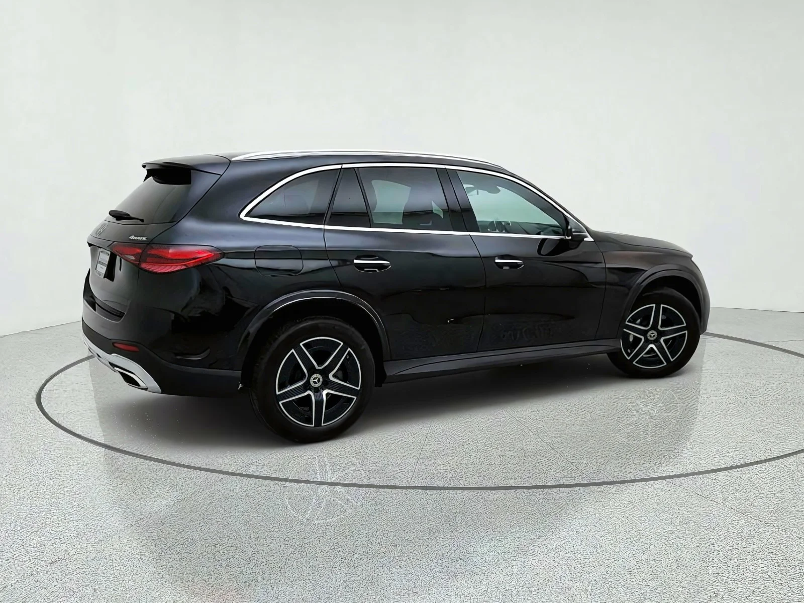 Certified Used 2026 Black Mercedes-Benz GLC 300 image 8