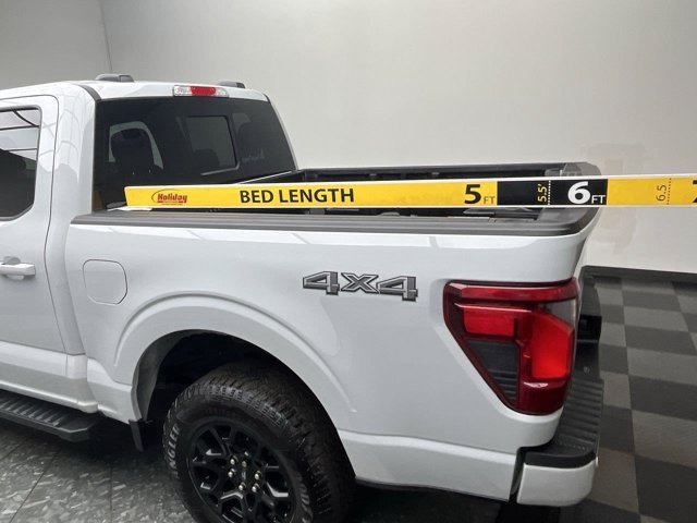 Used 2024 Avalanche Gray Ford XLT image 32