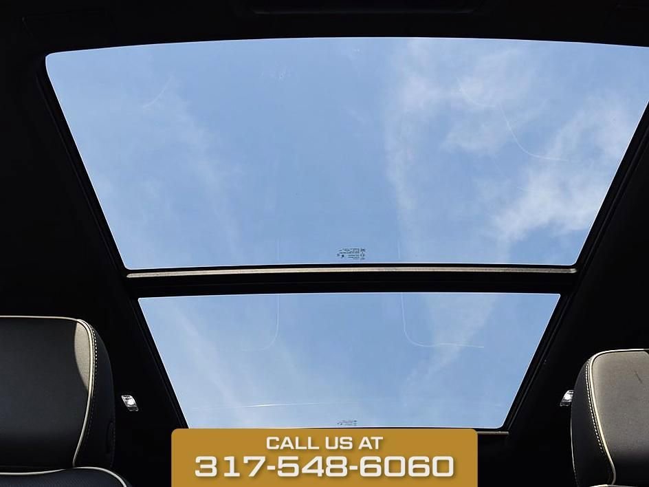 2026 Chevrolet Suburban Premier - Photo 28
