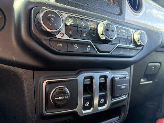Used 2021 Sting-Gray Clearcoat Jeep Islander image 9