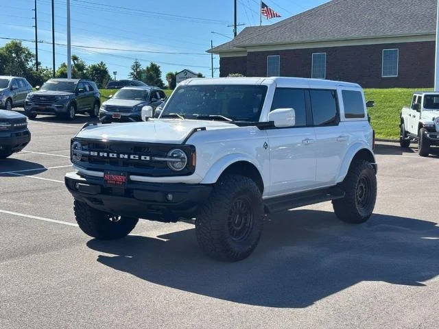 Used 2025 Oxford White Ford  image 8