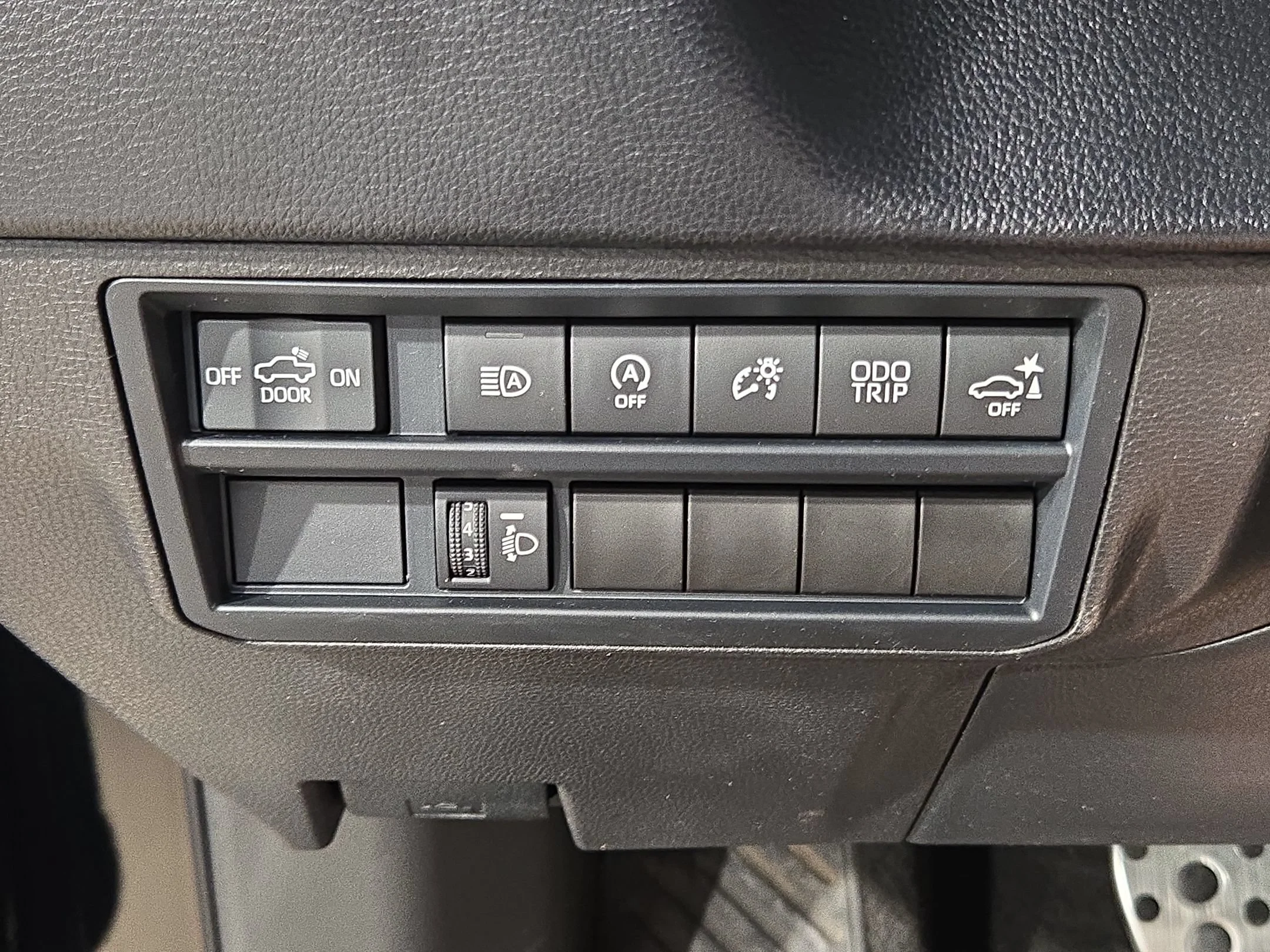 Used 2024 Midnight Black Metallic Toyota SR5 image 25
