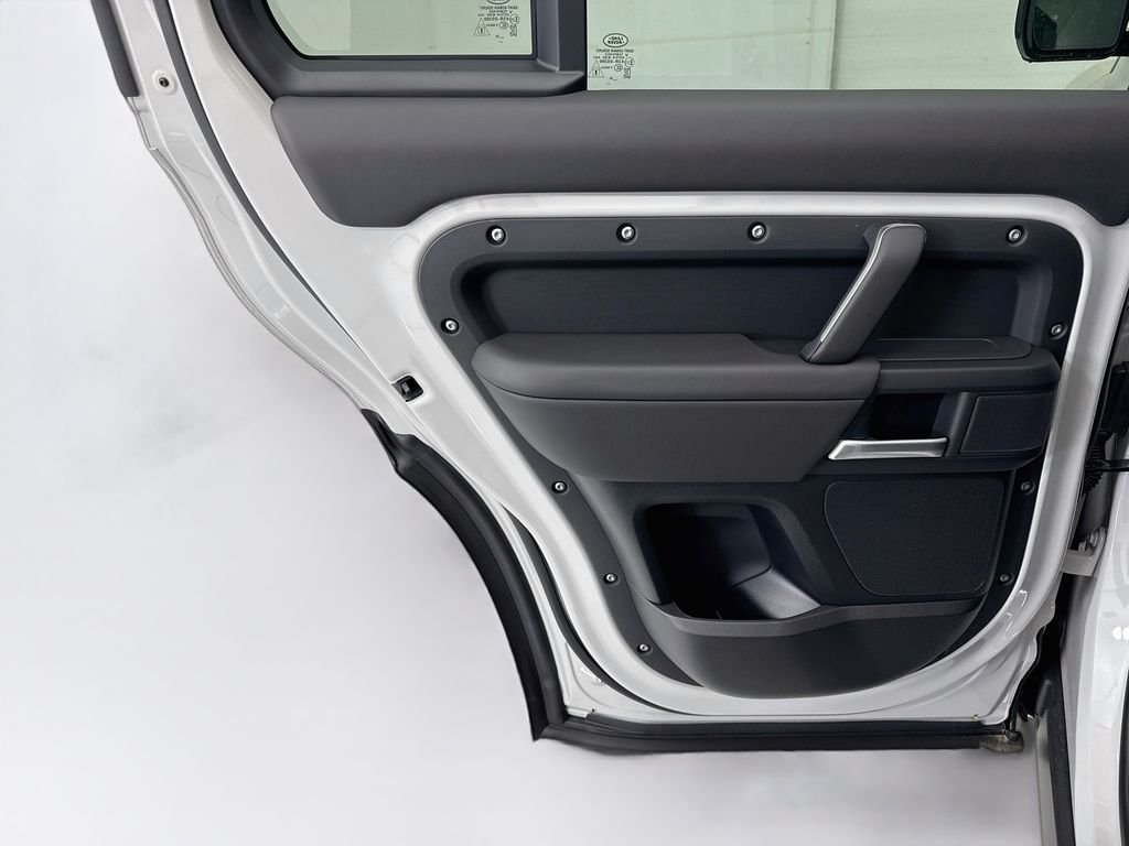 New 2026 Borasco Grey Land Rover X-Dynamic SE image 25