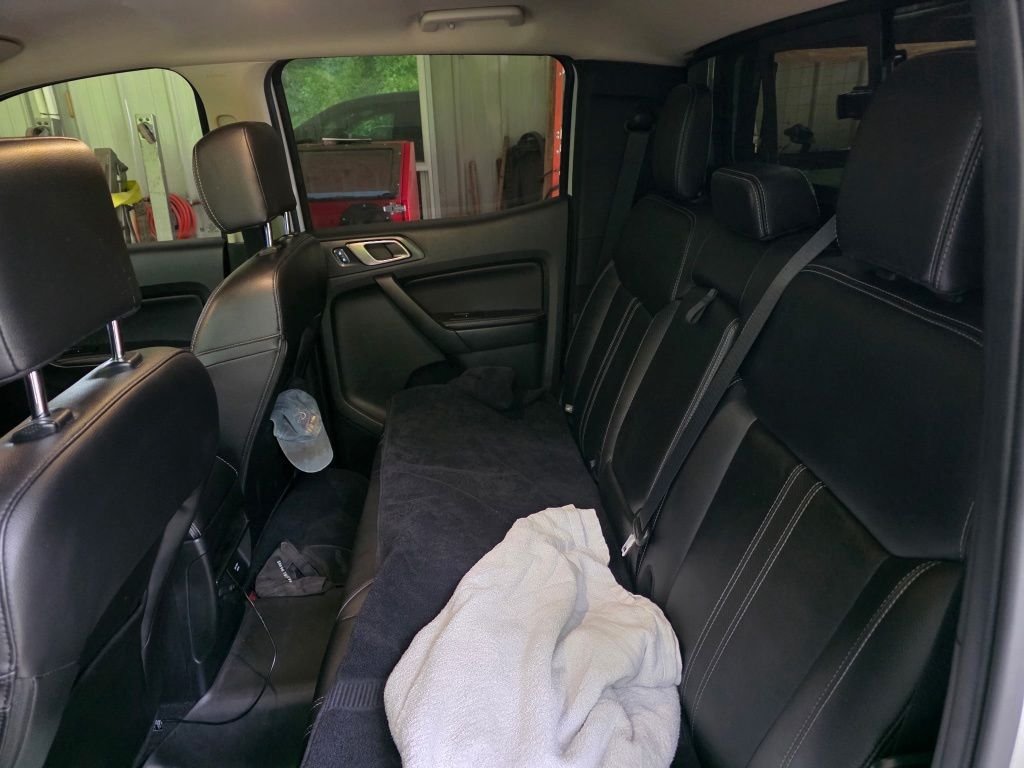 Used 2022 White Ford Lariat image 13