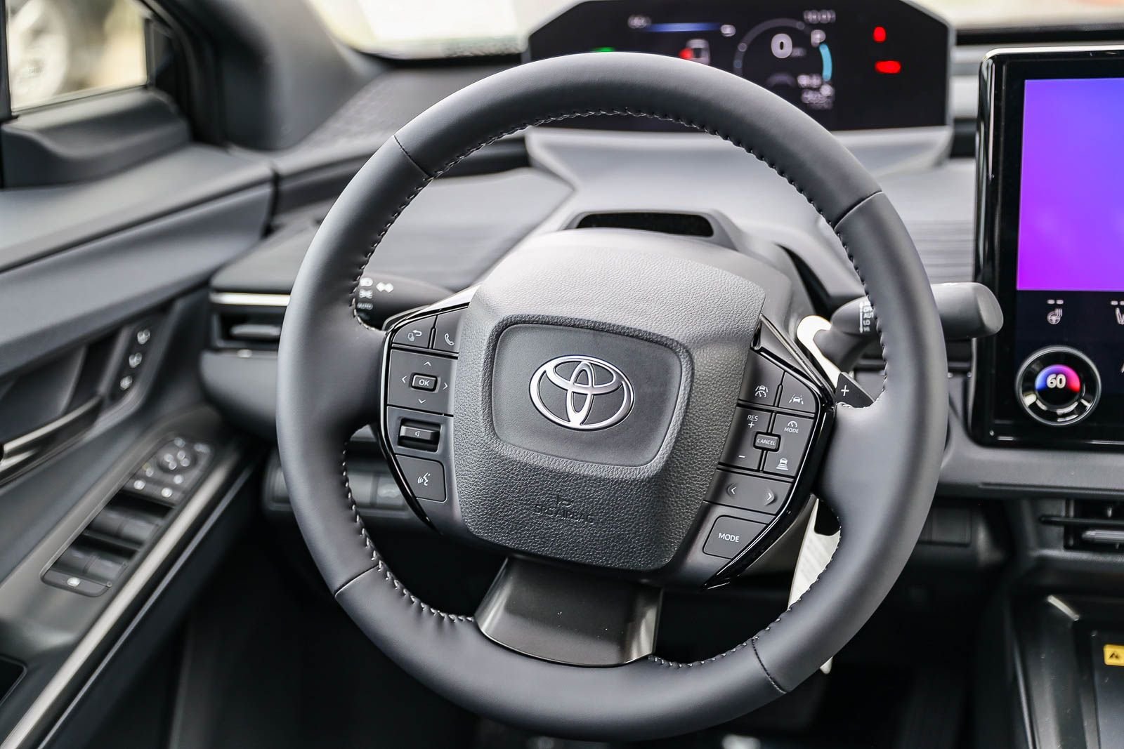 2026 Toyota C-HR XSE - Photo 15