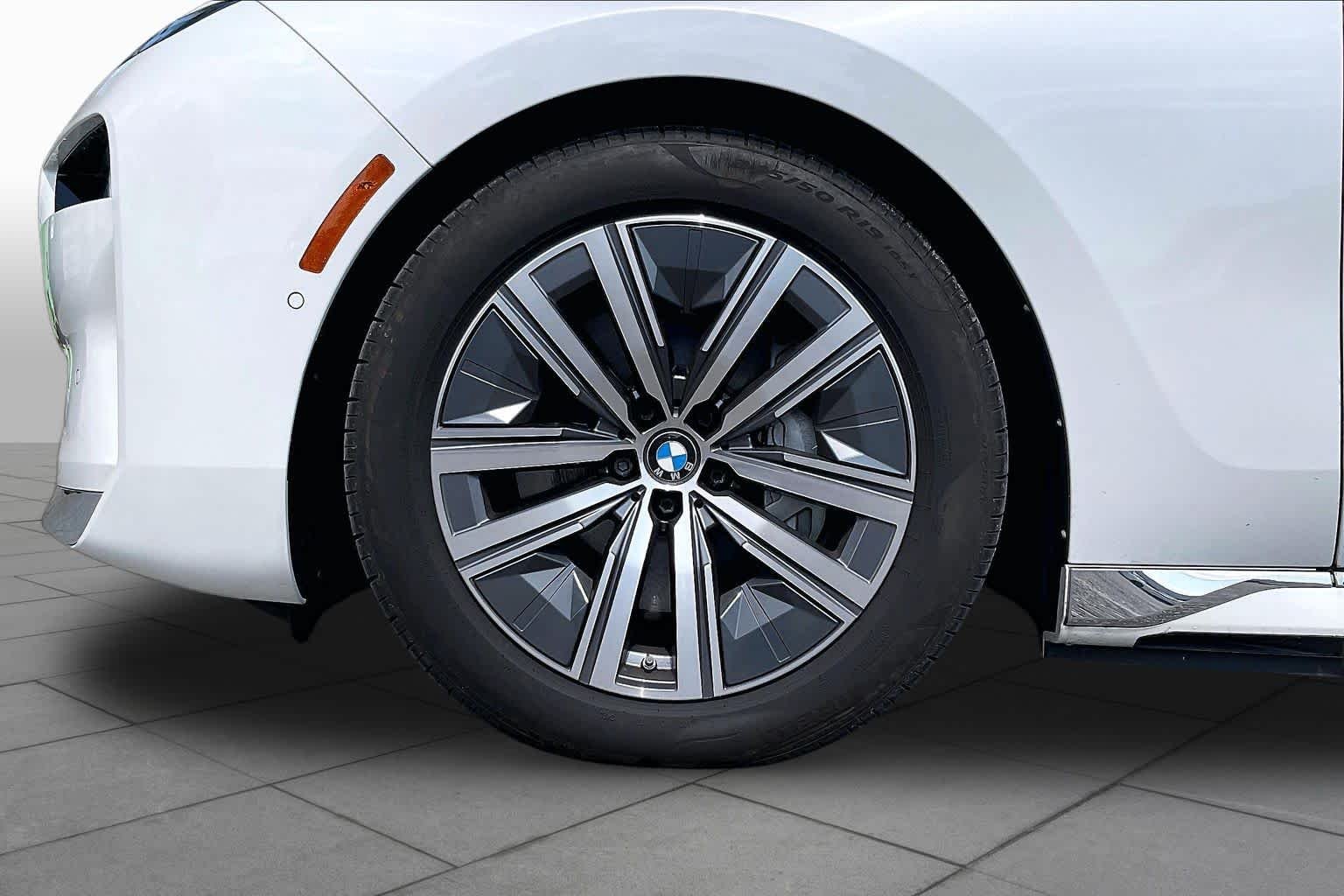 Used 2024 Mineral White Metallic BMW eDrive50 image 10