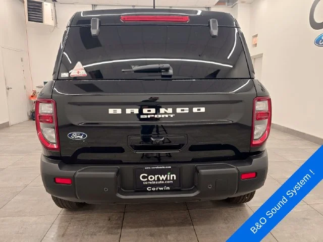New 2026 Shadow Black Ford Outer Banks® image 4