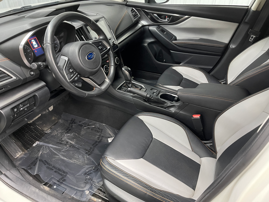 Used 2018 White Subaru 2.0i Limited image 15