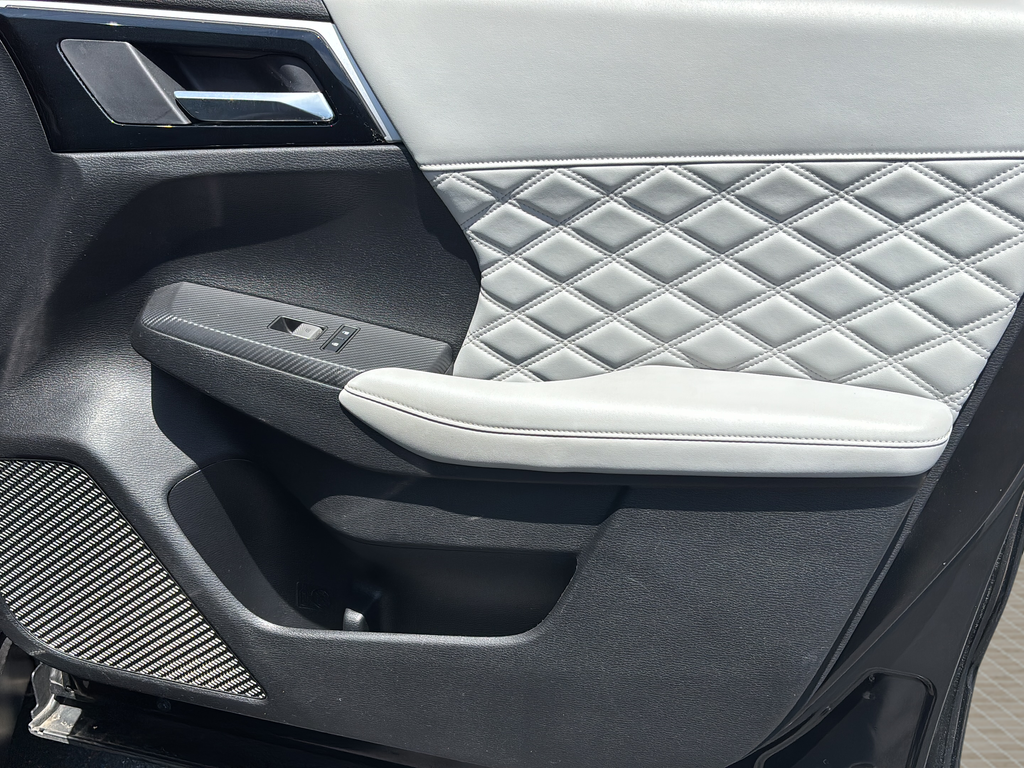 2023 Mitsubishi Outlander SEL - Photo 38