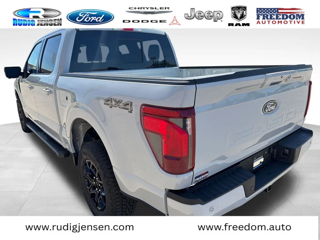 New 2026 Gray Ford Lariat image 3