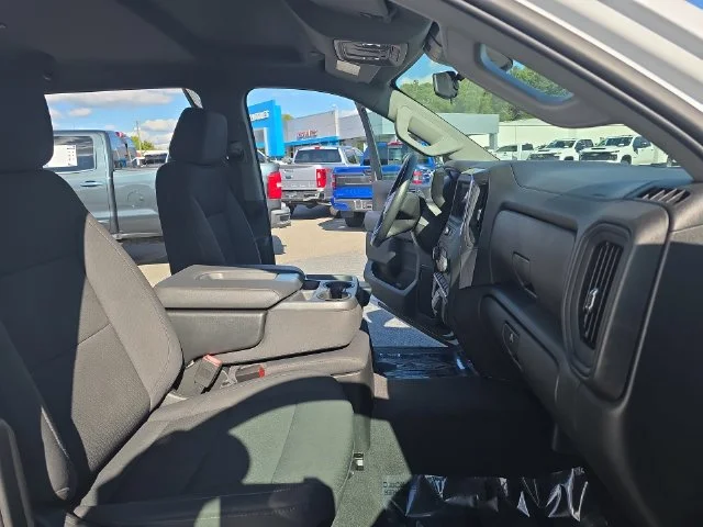 Used 2022 White Chevrolet WT image 11