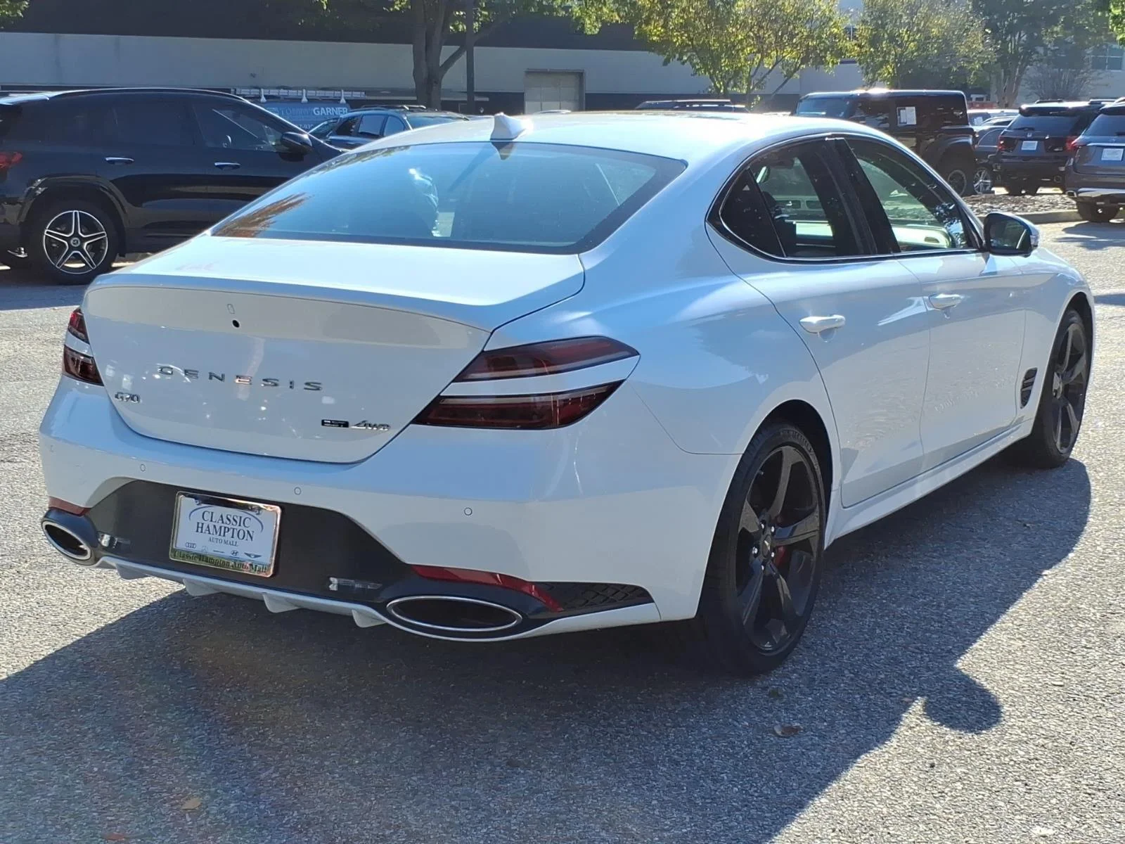 Certified Used 2026 Uyuni White Genesis 3.3T Sport Prestige image 8