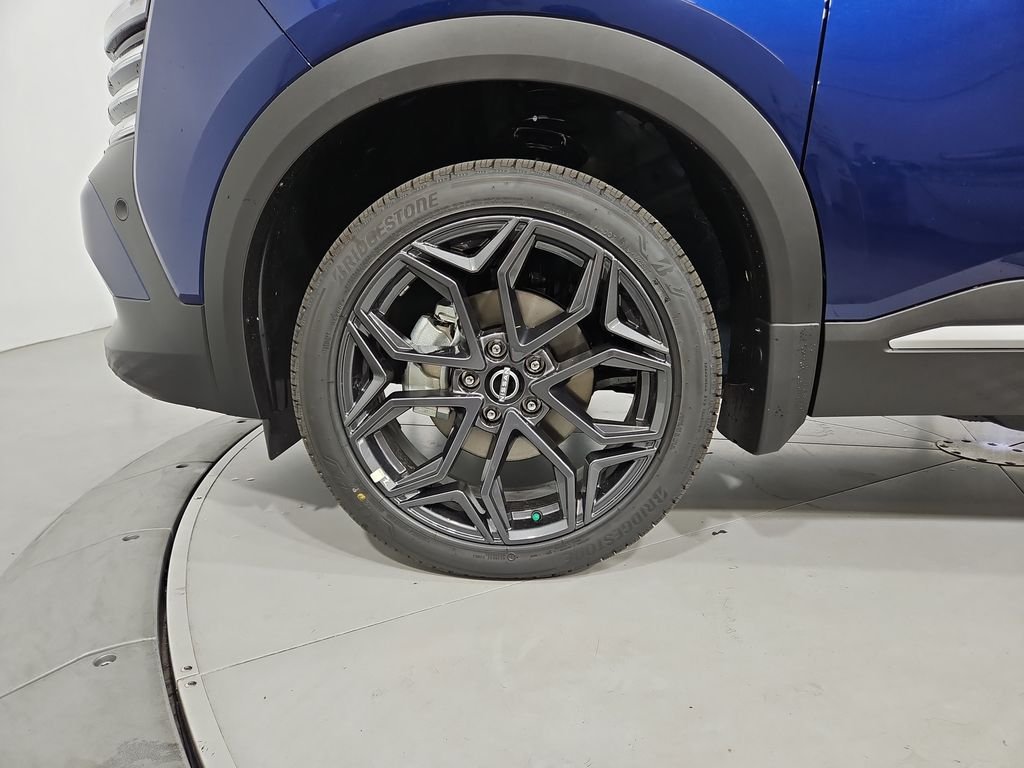 New 2026 Blue Nissan SR image 26