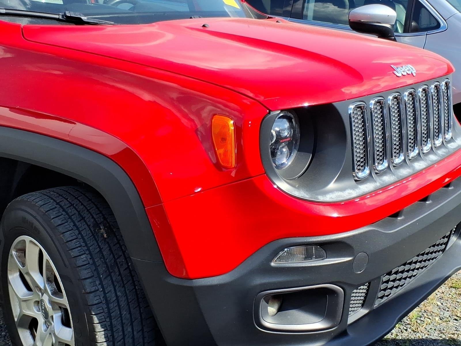 Used 2017 Colorado Red Jeep Latitude image 5