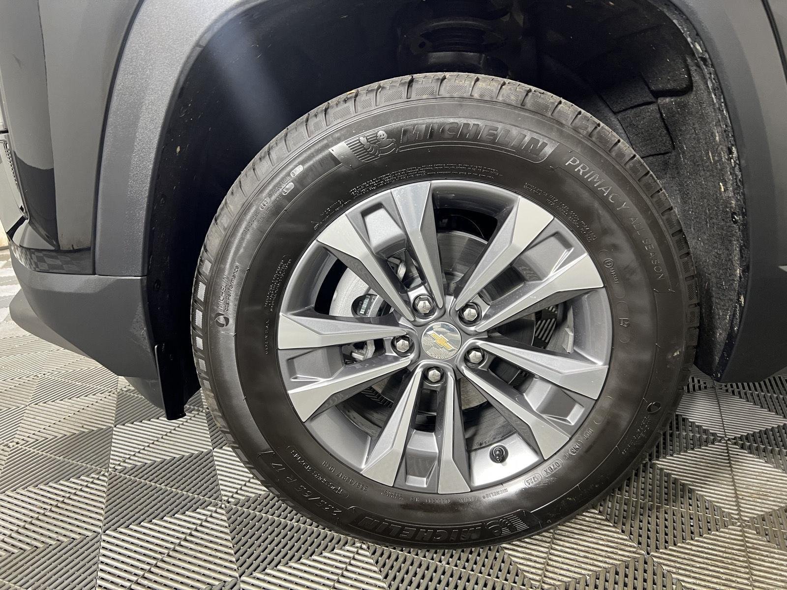 New 2026 Mosaic Black Metallic Chevrolet LT image 44