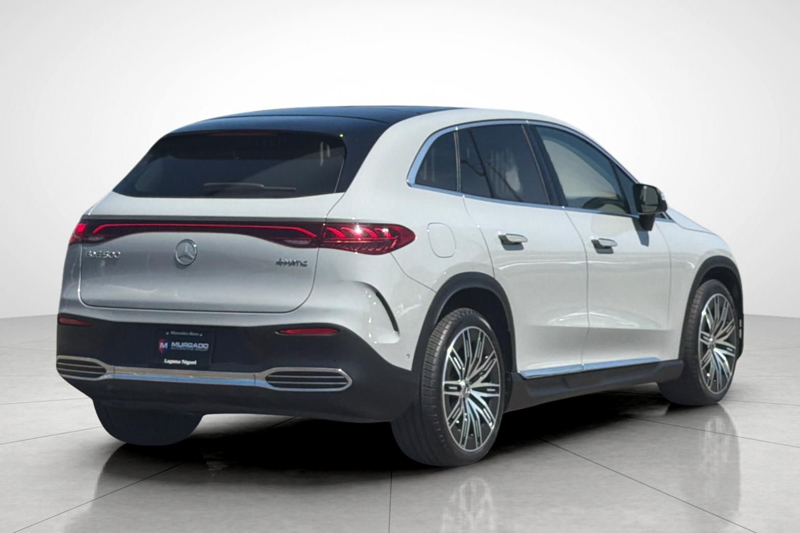 Certified Used 2023 Gray Mercedes-Benz 500 SUV image 15