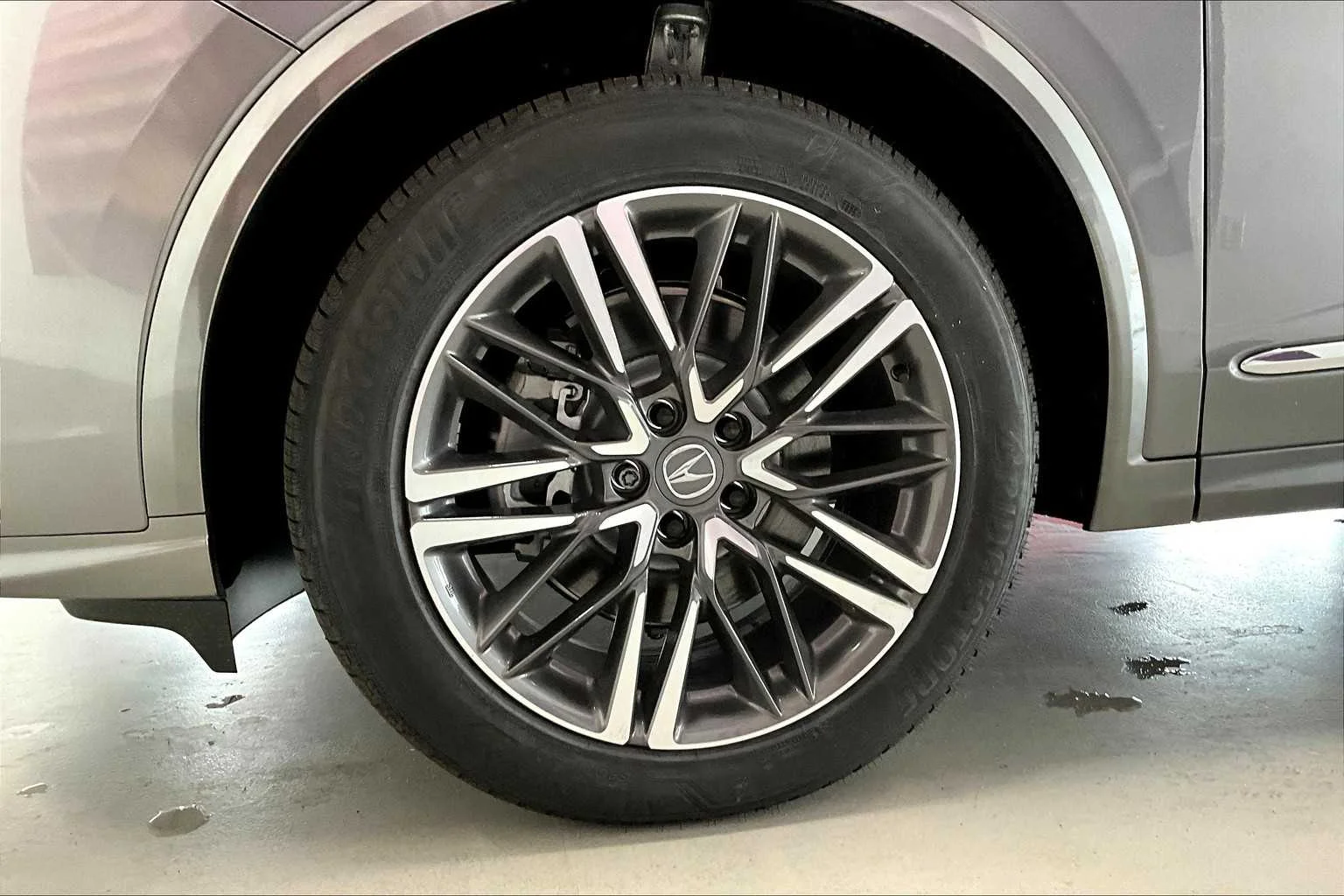 New 2026 Liquid Carbon Metallic Acura w/Advance Package image 8