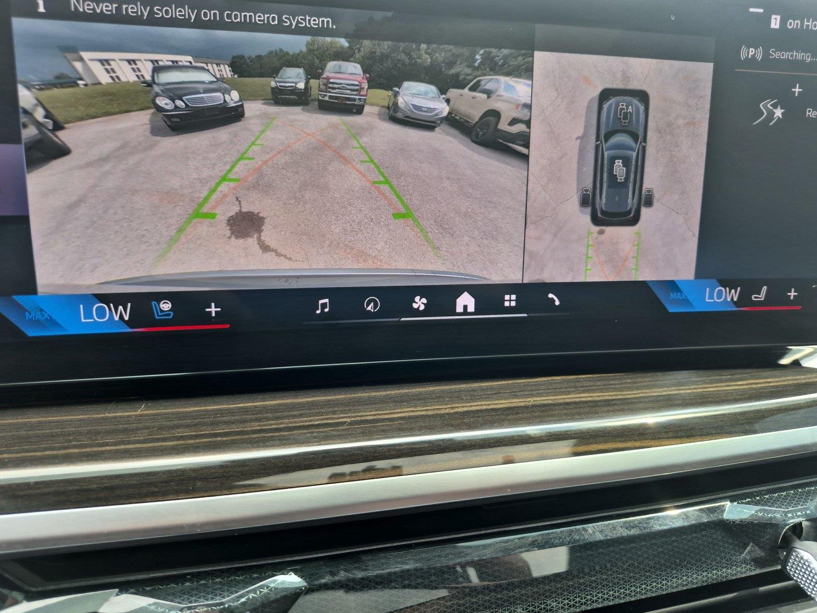 Used 2025 Skyscraper Grey Metallic BMW xDrive40i image 25
