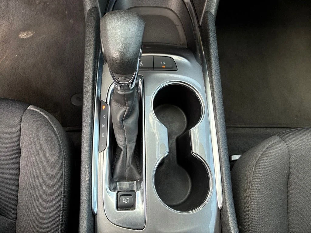 Used 2024 Gray Chevrolet LT image 20