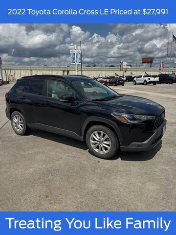 2022 Toyota Corolla Cross LE