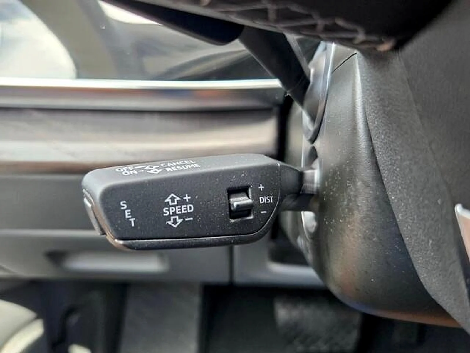 Used 2023 Mythos Black Metallic Audi Premium 55 TFSI quattro Tiptronic image 23