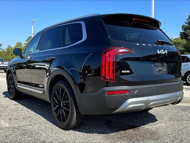 Used 2022 Black Kia SX image 6