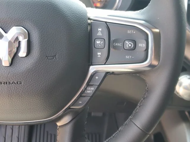 2026 RAM 1500 Laramie - Photo 25