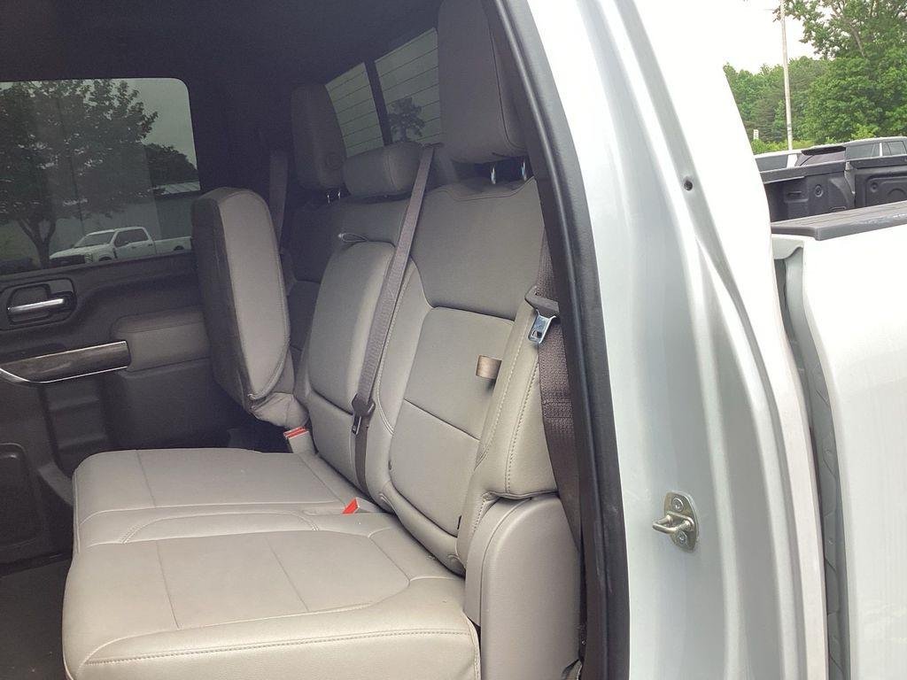 Used 2021 Iridescent Pearl Tricoat Chevrolet LTZ image 13