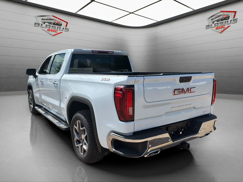 New 2026 White GMC SLT image 3