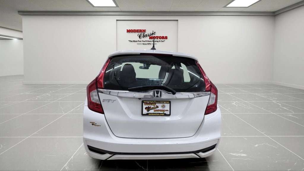 Used 2019 White Honda EX image 6
