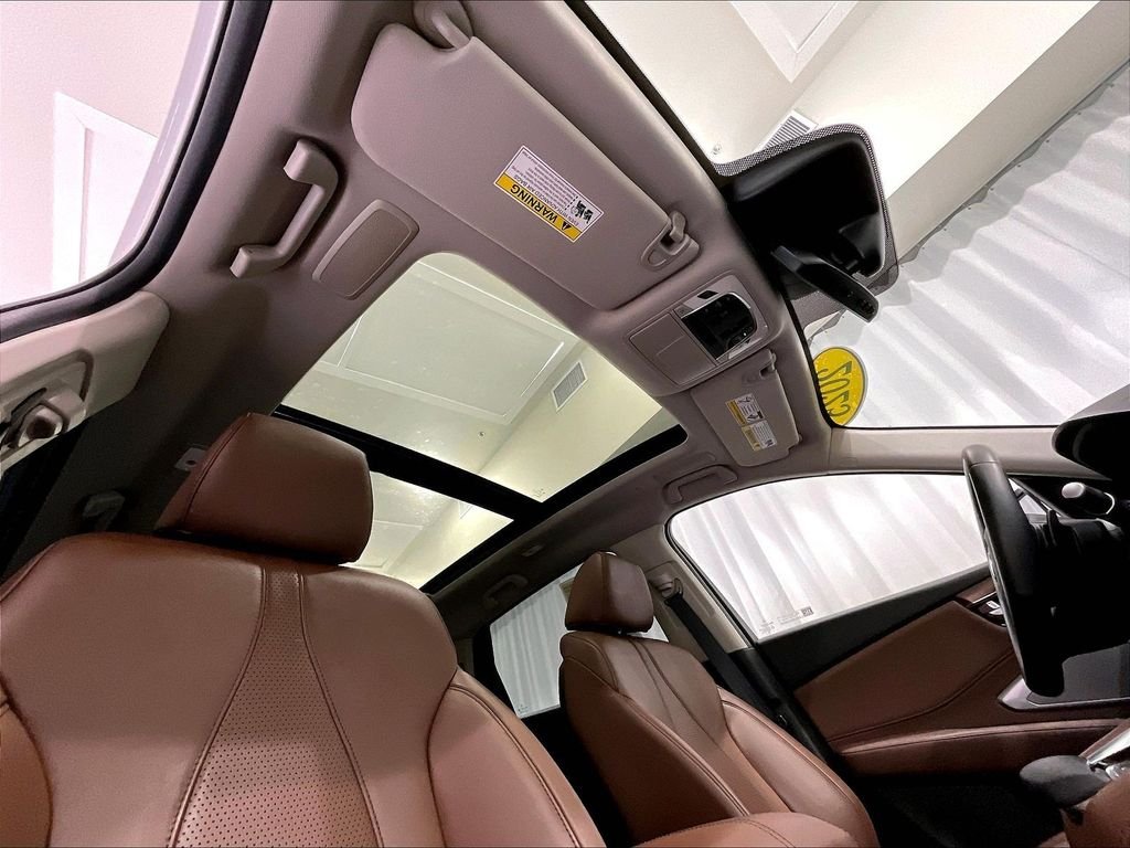 Used 2025 White Acura Technology Package image 22