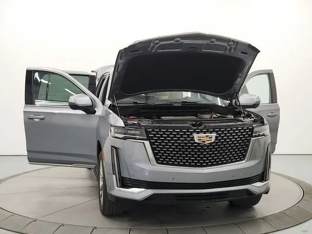 Used 2023 Silver Cadillac Premium image 10