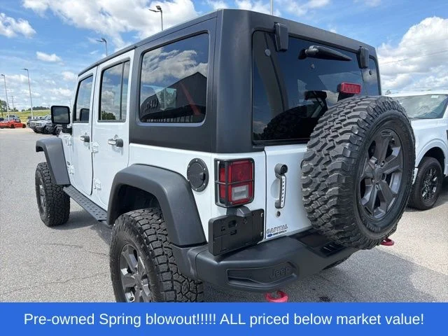 Used 2018 White Jeep Unlimited Rubicon image 10