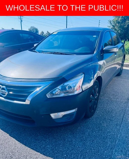 Used 2013 Black Nissan 2.5 S image 7