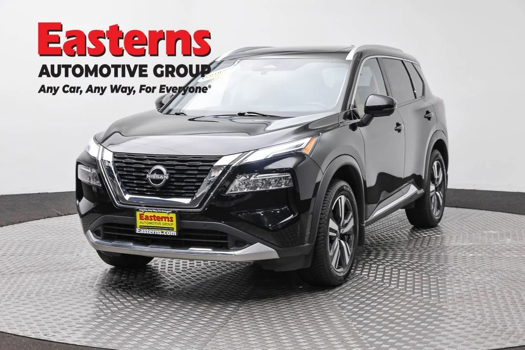 Used 2023 Black Nissan Platinum image 1