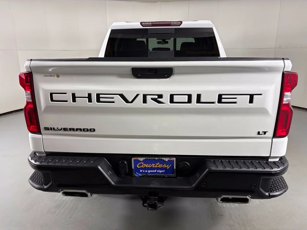 Used 2022 White Chevrolet LT Trail Boss image 8