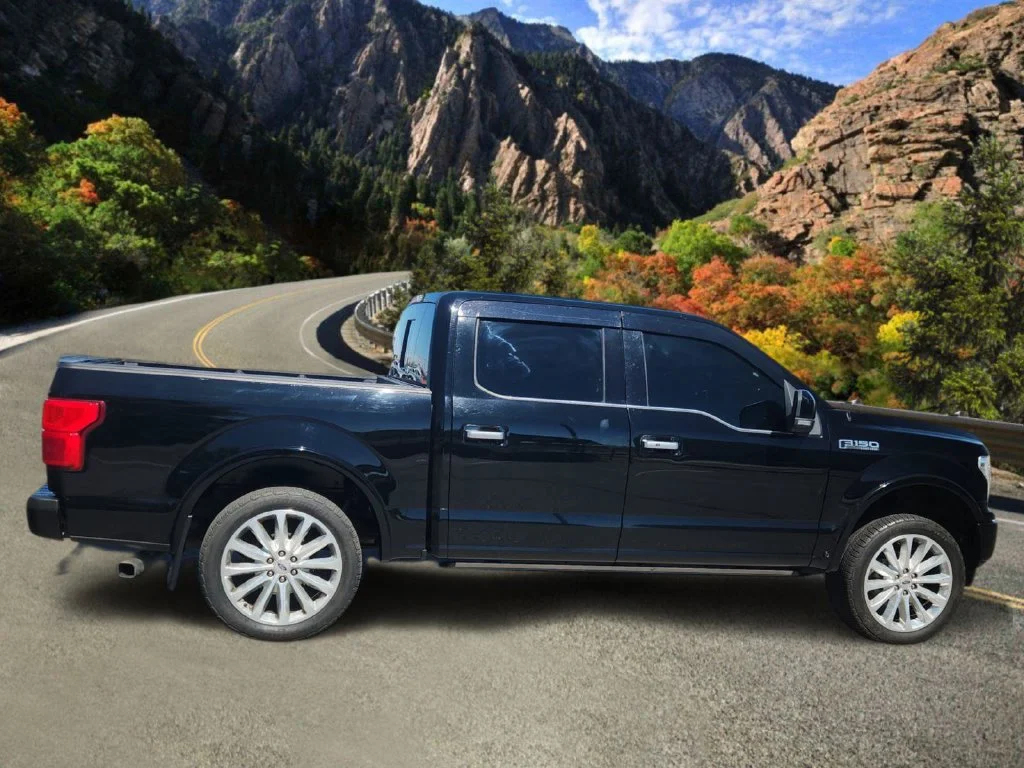 Used 2018 Black Ford Limited image 2