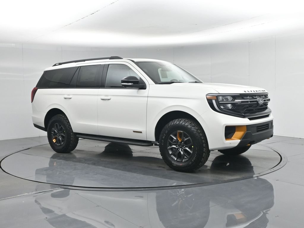 New 2026 Star White Metallic Tri-Coat Ford Tremor image 29
