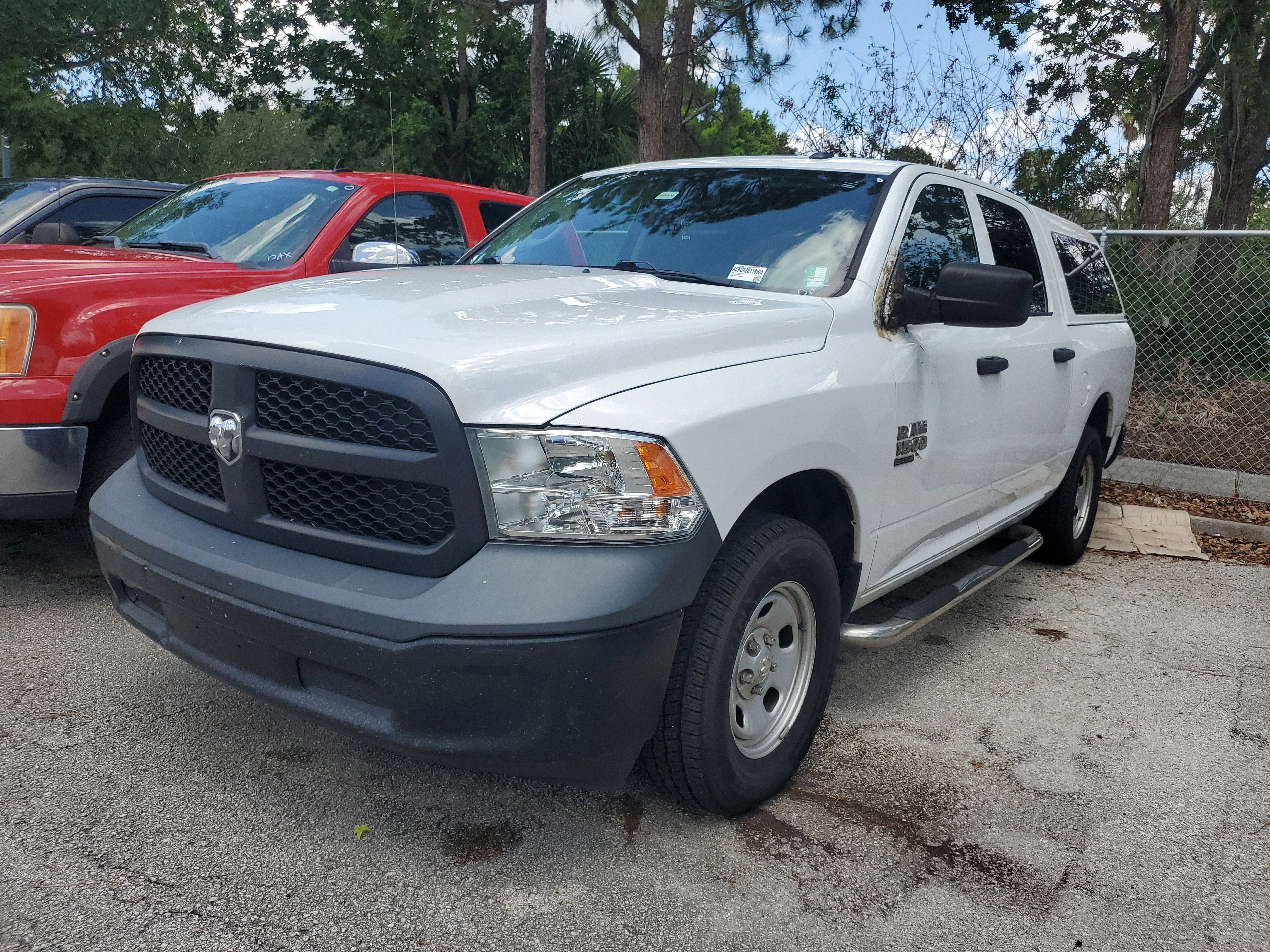 2019 RAM 1500 Classic Tradesman 4x4 Crew Cab 5'7's photo